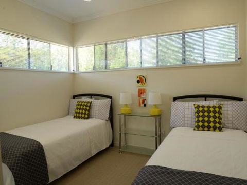 LANDSCAPE At PALM COVE - Accommodation Brisbane 3