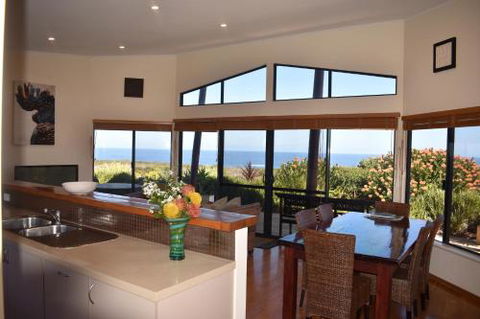 Redgate Beach Escape - Accommodation Brisbane 1