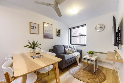 WOW Apartment On Flinders - Accommodation Brisbane 1