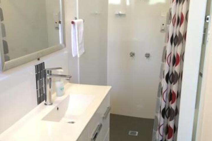 Dulacca QLD Accommodation Brisbane