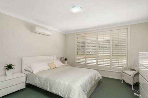 Burkeys 5 Main Street - Accommodation Brisbane 6