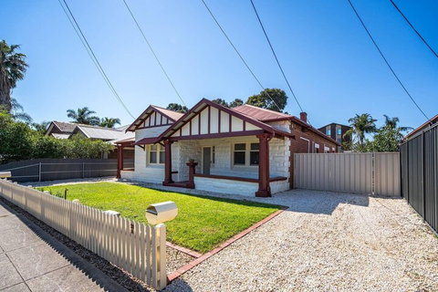 Kairos In Keswick Wifi Netflix Nespresso - Accommodation Brisbane 4