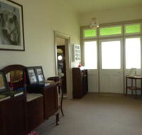 Claremont Farmhouse - Accommodation Brisbane