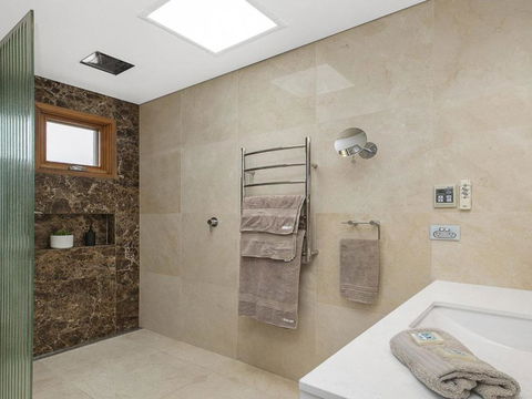 Casa Sul Lago Quite Simply A Very Special Place - Accommodation Brisbane 3