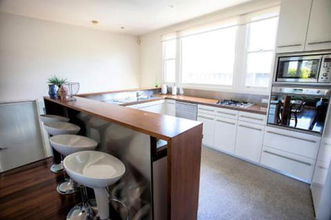 BELLA CASA - Accommodation Brisbane 7