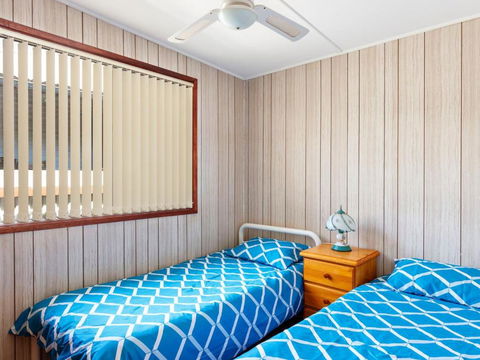 3 Curlew Avenue - Accommodation Brisbane 5