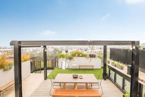 Inner City Penthouse With Private Rooftop - Accommodation Brisbane 0