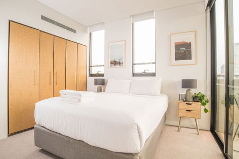 Inner City Penthouse With Private Rooftop - Accommodation Brisbane 6