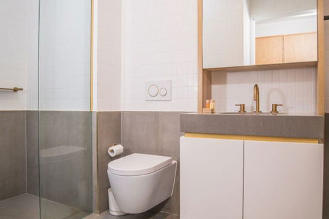 Inner City Penthouse With Private Rooftop - Accommodation Brisbane 3