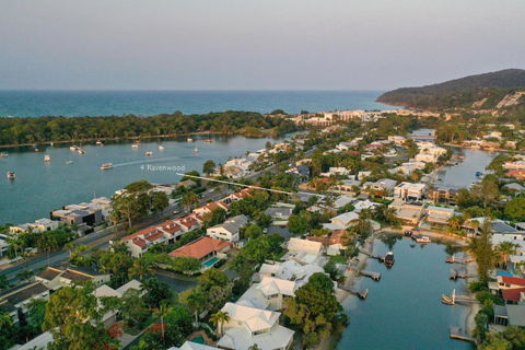 Walk To Hastings Street Noosa Sound - Accommodation Brisbane 4