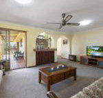 Buckland St. 29 Mollymook - Accommodation Brisbane