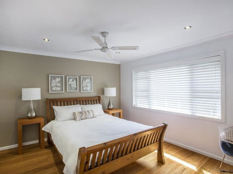 Beach Rd 24 Mollymook - Accommodation Brisbane 6