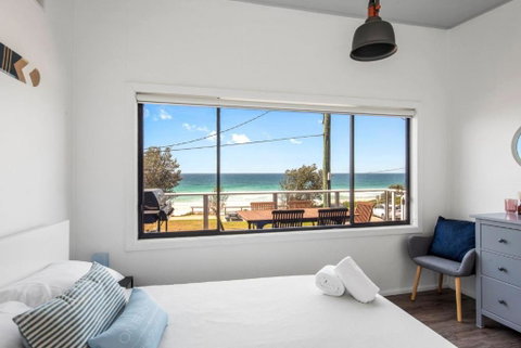 Mitchell Pde 31 Mollymook - Accommodation Brisbane 7