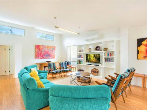 Tallwood Ave 77 Mollymook - Accommodation Brisbane 1