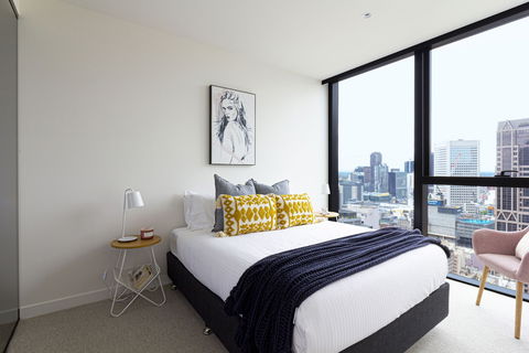 Urban Rest - Collins St CBD - Accommodation Brisbane 3