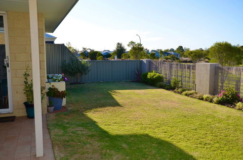 Byford House In The Glades - Accommodation Brisbane 6