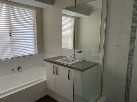 Byford House In The Glades - Accommodation Brisbane 0