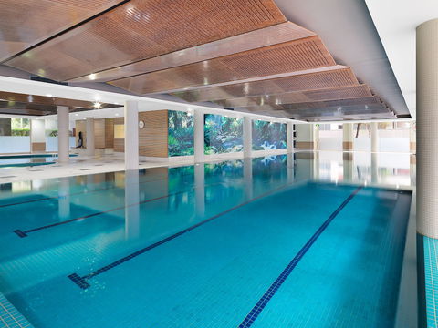 Meriton Serviced Apartments Danks Street - Accommodation Brisbane 3