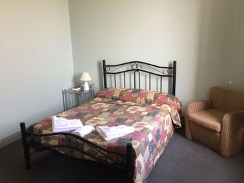 Duke Of Kent Hotel - Accommodation Brisbane 3