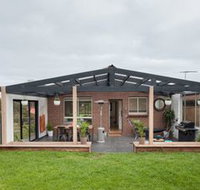 Hilltop Retreat - Accommodation Brisbane