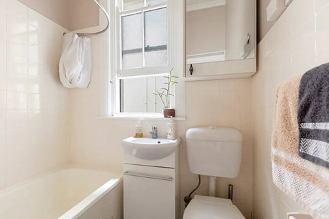 Cosy Apartment Walking Distance To Manly Beach - Accommodation Brisbane 2