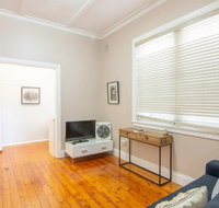Cosy Apartment Walking Distance to Manly Beach - Accommodation Brisbane