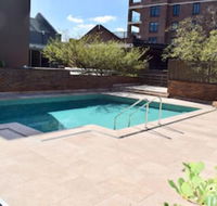Cosy Newtown Studio Apartment With Swimming Pool - Accommodation Brisbane