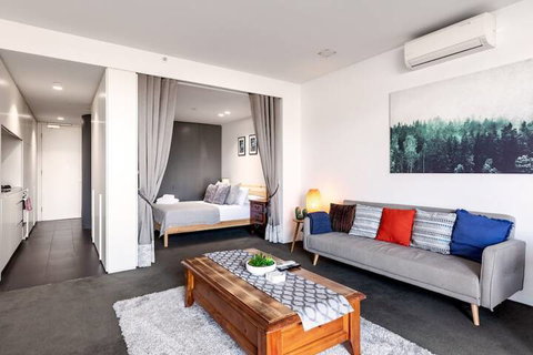 Spacious 1BD 50m From Chapel Street - Accommodation Brisbane 5