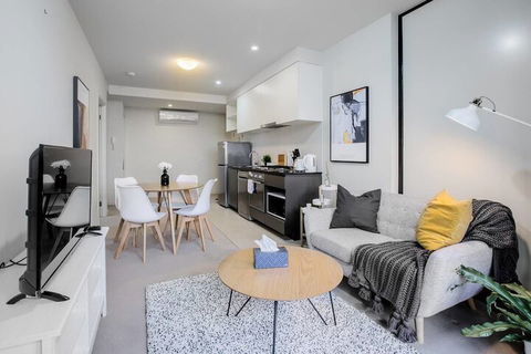 Stunning 2 Bed On Collins With Pool In Southern Cross - Accommodation Brisbane 6