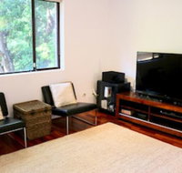 Spacious 3 Bedroom Apartment 20 Min To The CBD - Accommodation Brisbane