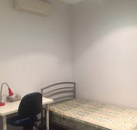Sun-drenched 3 Bedroom Apartment in Turrella - Accommodation Brisbane