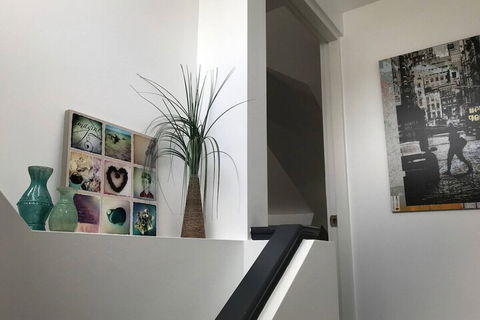 Colourful Darlinghurst Home- In Perfect Location - Accommodation Brisbane 5