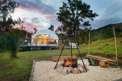 Nature Domes - Accommodation Brisbane 5
