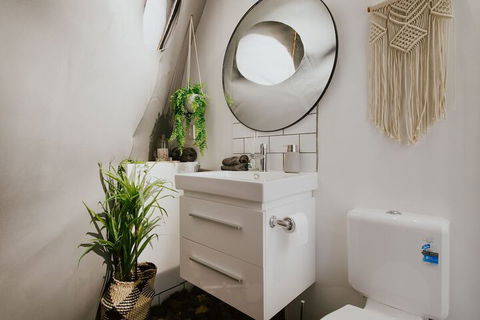 Nature Domes - Accommodation Brisbane 6