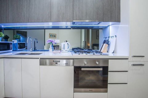 Cozy Studio Near Eastvilliage Shopping Center - Accommodation Brisbane 6