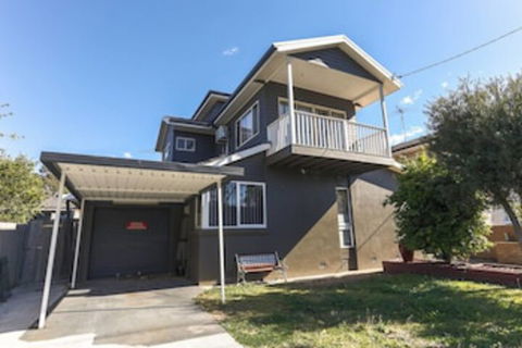 Large Family Home Summer Place With A Pool - Accommodation Brisbane 0