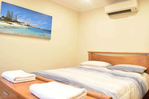 Modern 2 Bedroom Unit Close To CBD - Accommodation Brisbane 2