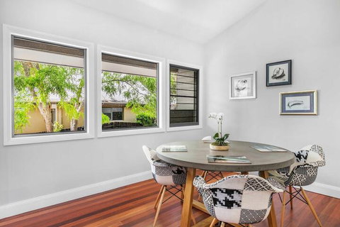 Hunter Treehouse - Accommodation Brisbane 2