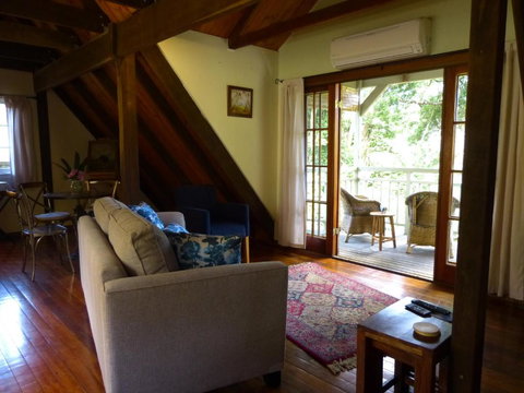 The Stables - Accommodation Brisbane 2