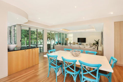 The Beach House - Accommodation Brisbane 1