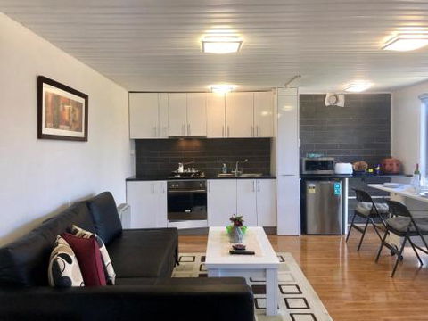 Velikaâ€™ - Accommodation Brisbane 1