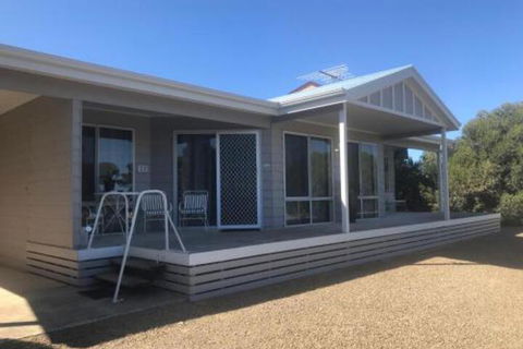 Island Break - Accommodation Brisbane 0