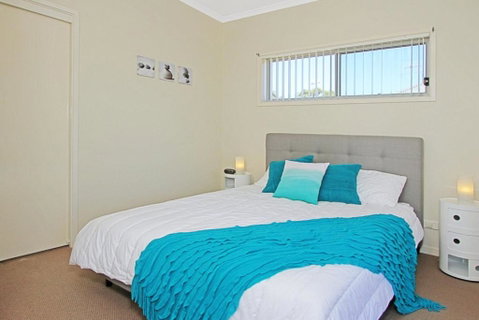 Ocean 1 / 42 Mollymook - Accommodation Brisbane 4