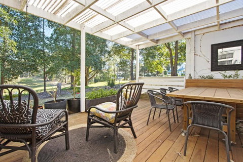 Golfers Getaway Mollymook Augusta Place 14 / 13 15 - Accommodation Brisbane 7