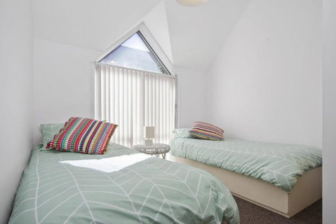 Golfers Getaway Mollymook Augusta Place 14 / 13 15 - Accommodation Brisbane 2