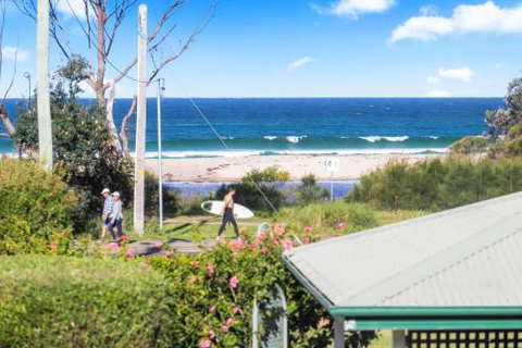 Fathoms Apartment 18 / 1a Mitchell Pde All Linen Provided - Accommodation Brisbane 5