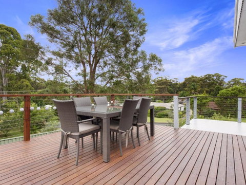 Carroll Ave 39 Mollymook - Accommodation Brisbane 3