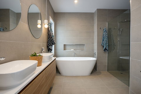 Molly's Beach House - Accommodation Brisbane 2