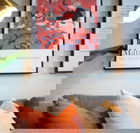 Comfy Sweet Home In Parkville With Netflix - Accommodation Brisbane