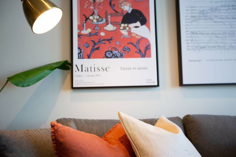 Comfy Sweet Home In Parkville With Netflix - Accommodation Brisbane 0